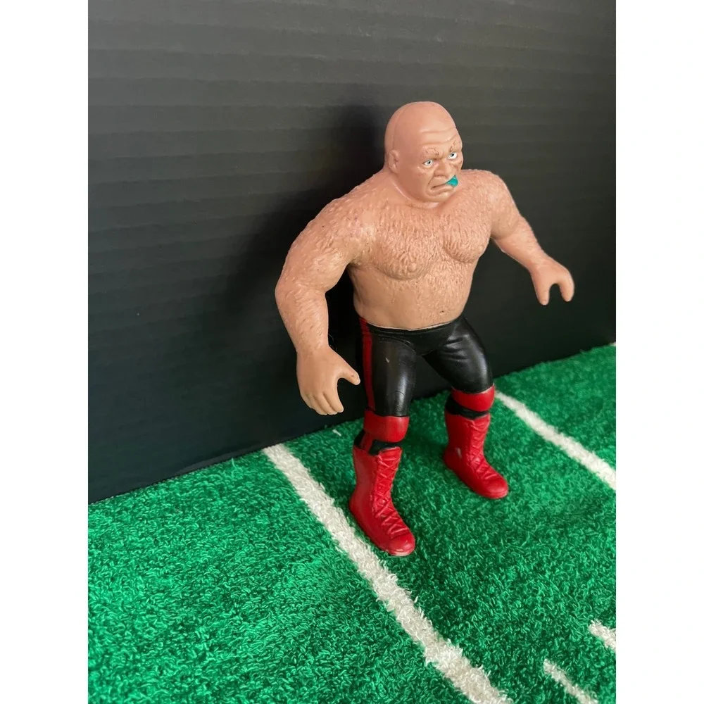 Vintage 1985 LJN WWF George The Animal Steele Wrestling Action Figure Rubber 8in